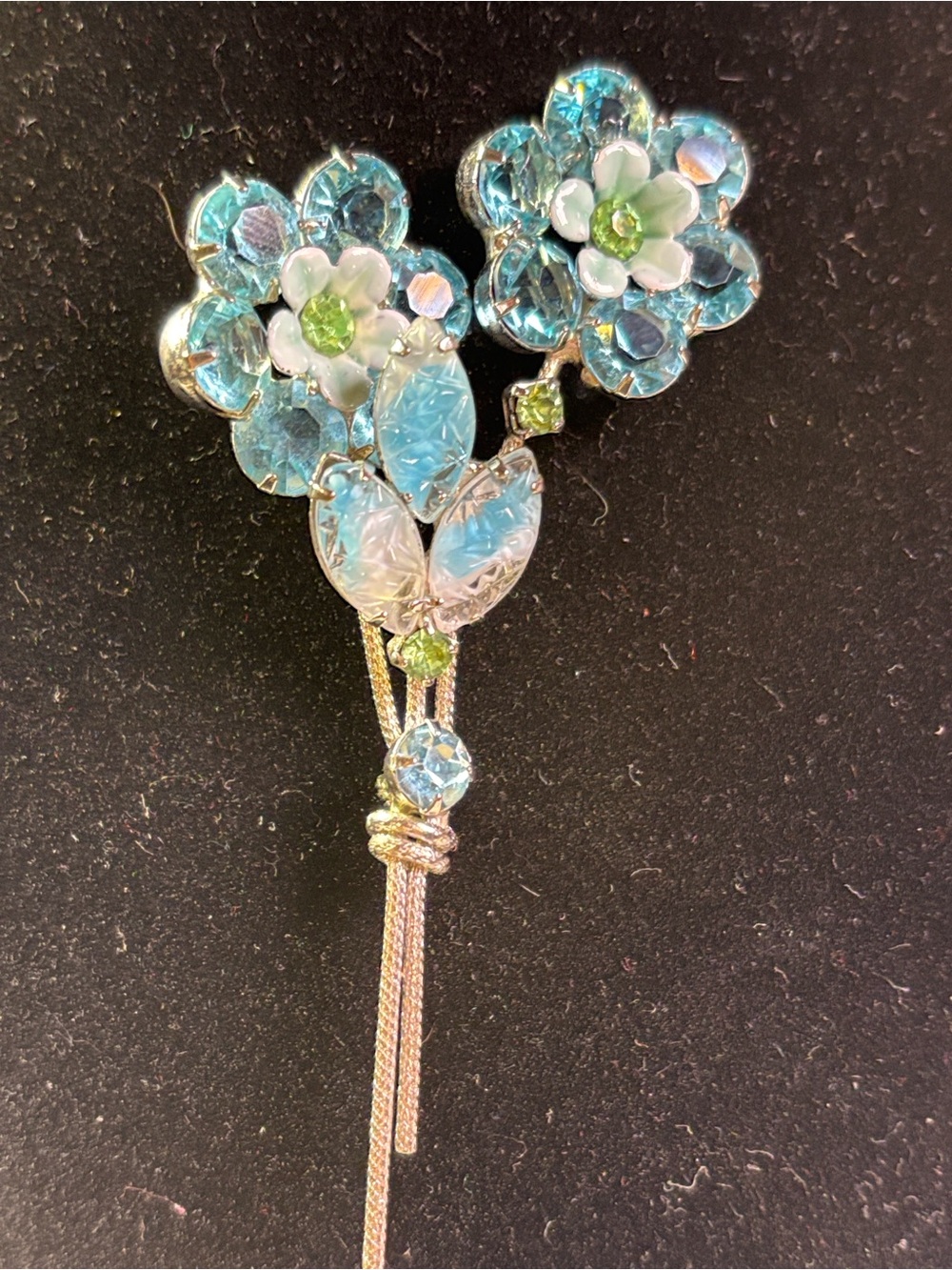 icy blue & green flower brooch - Picture 4 of 9